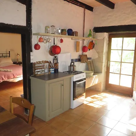 Iris Meadow Gardonne