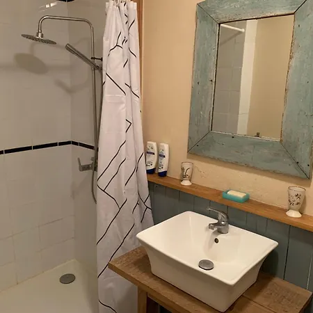 Iris Meadow * Gardonne