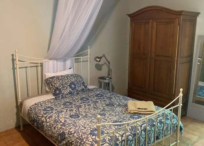 Iris Meadow Apartmán *